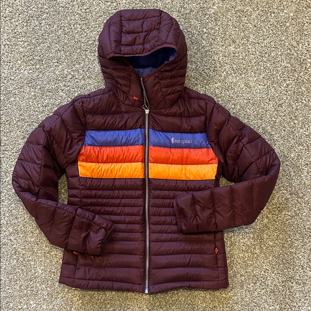 Cotopaxi Fuego Hooded Down-filled Insulated Jacket (XS)